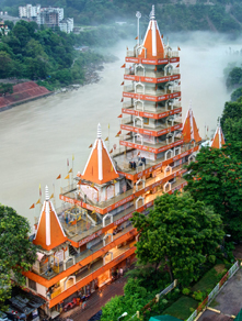 Rishikesh tourist places in India – travel guide and holiday packages